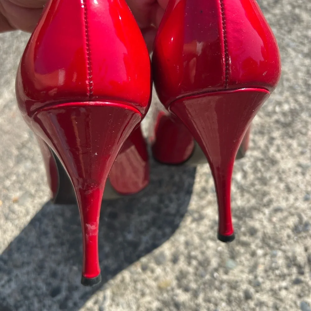 Stuart Weitzman Vibrant Red Peep Toe Heels - Picture 4 of 14